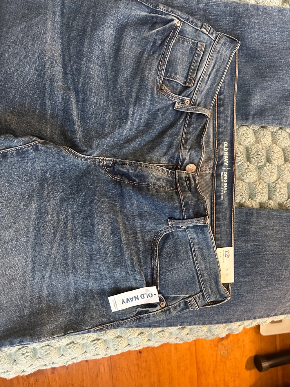 Old Navy Women’s Dark Blue Slim Straight Jeans